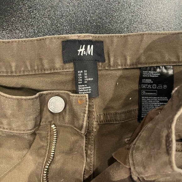 H&M Mens Size 32 Cargo Shorts - Picture 3 of 3
